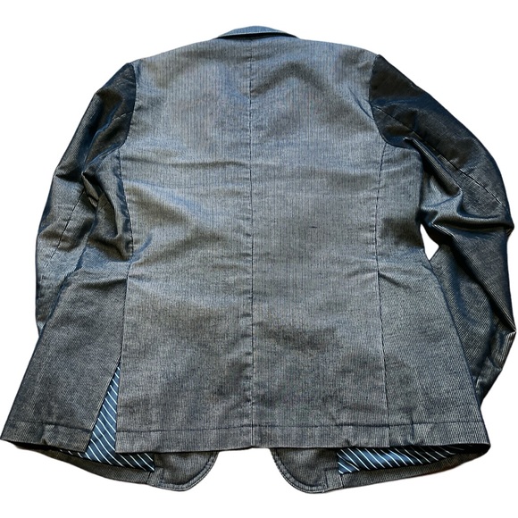 Mens medium corduroy blazer in EUC. Color changes when view from diff direction. - Picture 4 of 5